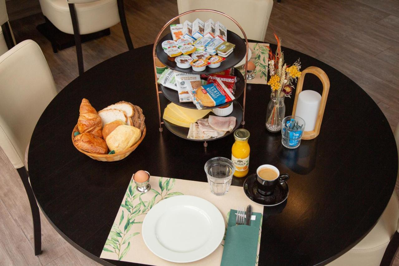 Hotel 50|50 Belmont Ede